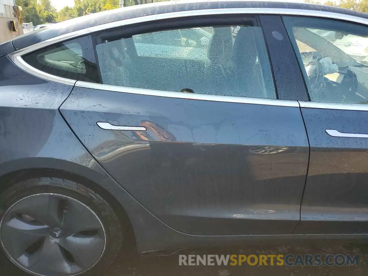 10 fotografías del automóvil dañado 5YJ3E1EBXKF520760 TESLA MODEL 3 2019