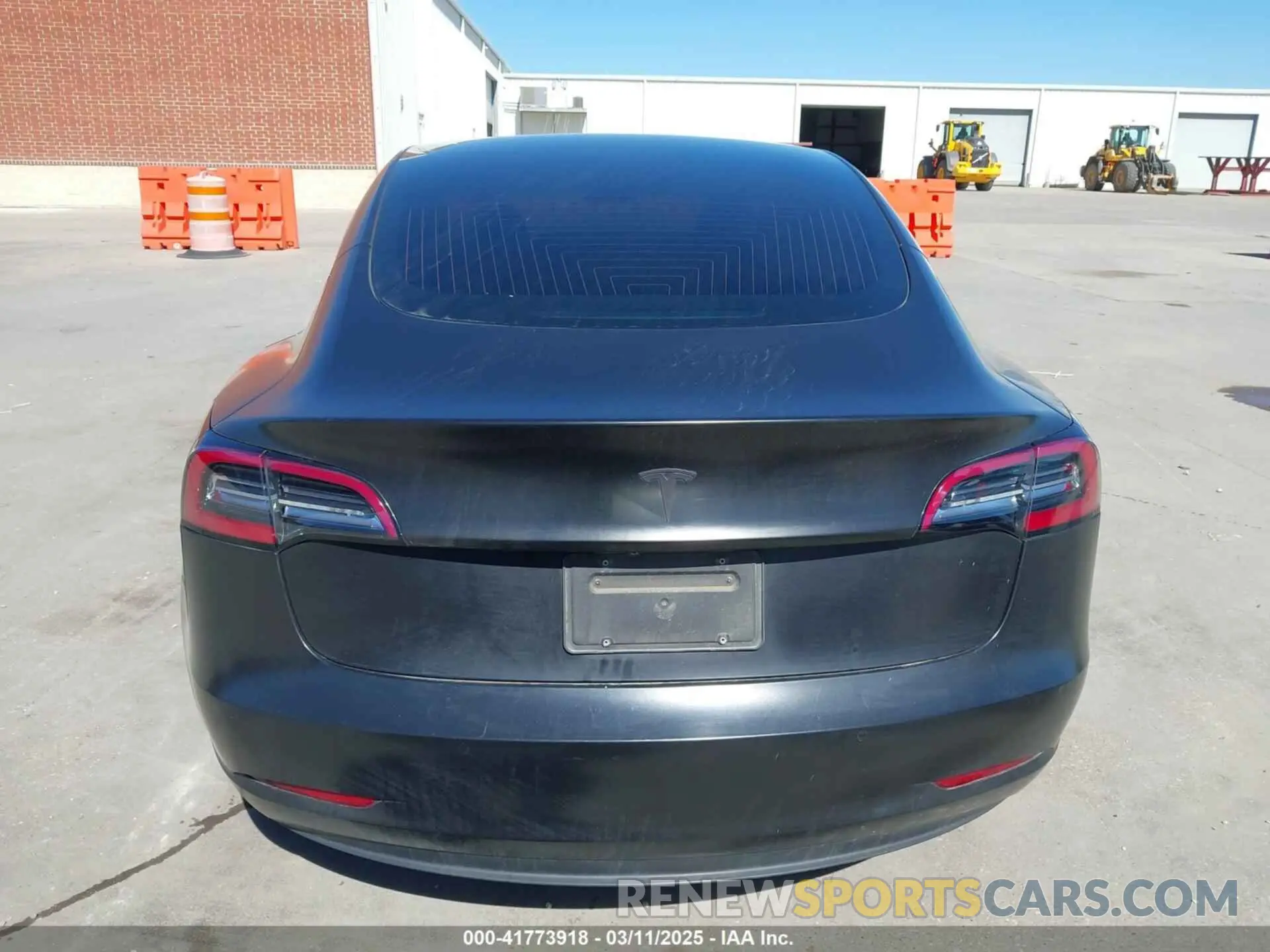 15 fotografías del automóvil dañado 5YJ3E1EA0LF597761 TESLA MODEL 3 2020