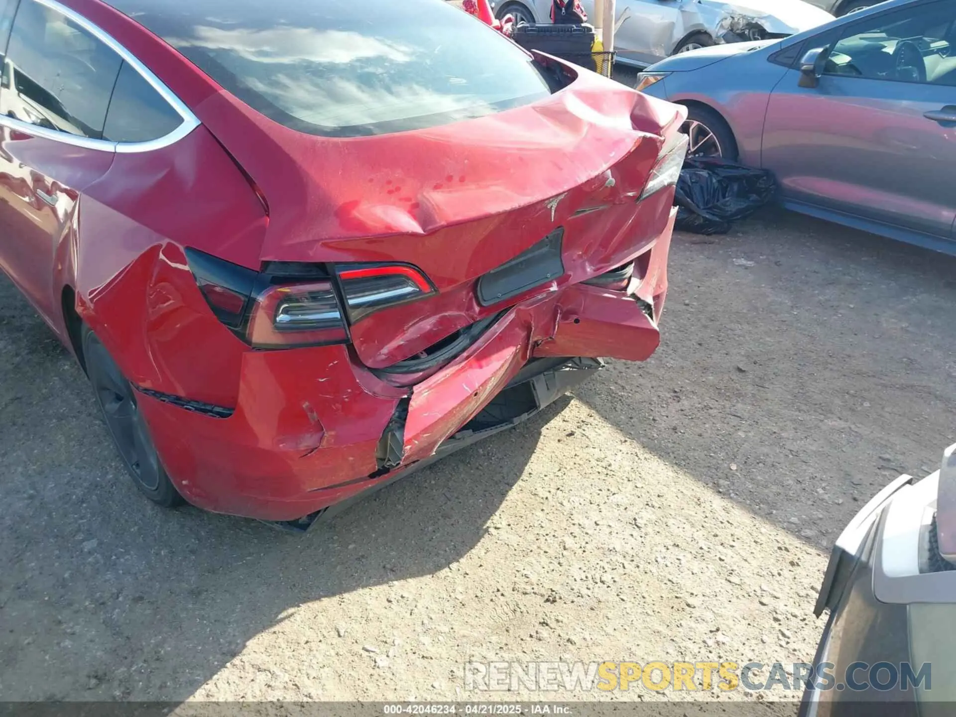 6 fotografías del automóvil dañado 5YJ3E1EA0LF611657 TESLA MODEL 3 2020