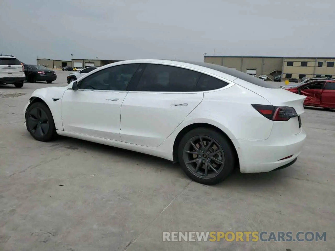 2 fotografías del automóvil dañado 5YJ3E1EA0LF613246 TESLA MODEL 3 2020