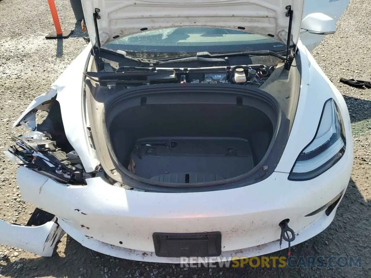 11 fotografías del automóvil dañado 5YJ3E1EA0LF631844 TESLA MODEL 3 2020