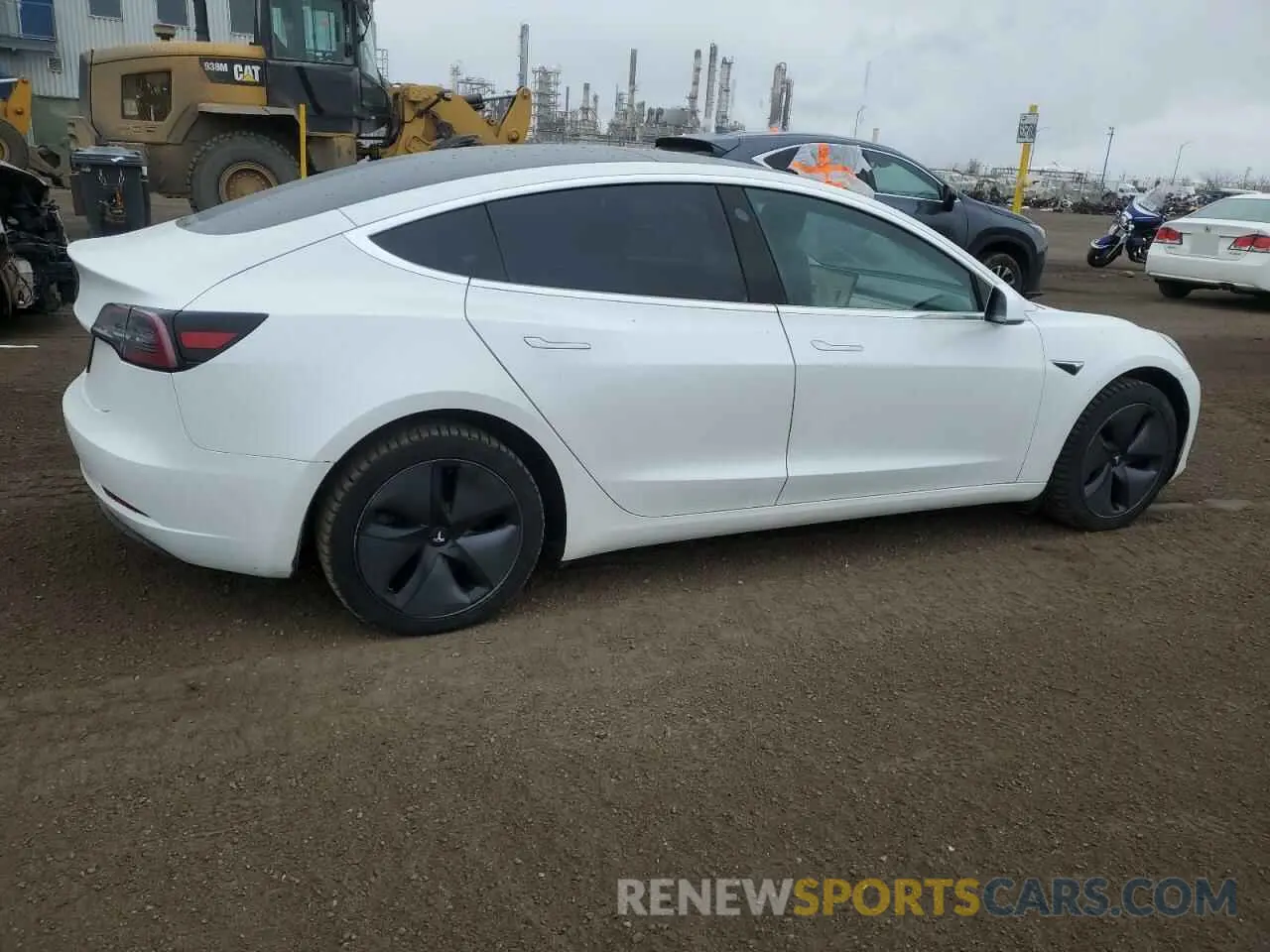 3 fotografías del automóvil dañado 5YJ3E1EA0LF715713 TESLA MODEL 3 2020