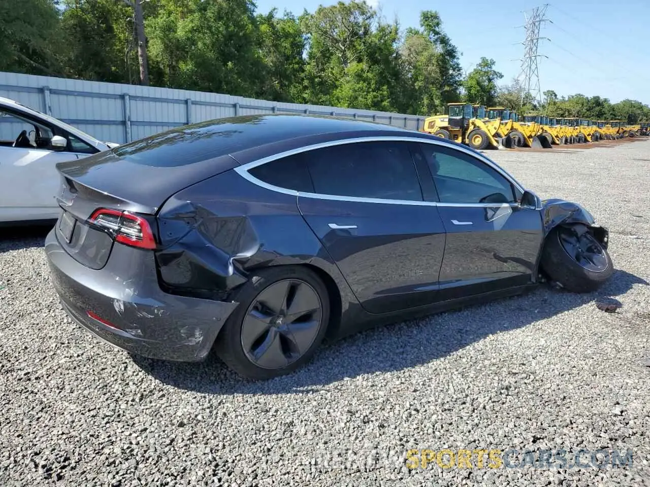 3 fotografías del automóvil dañado 5YJ3E1EA0LF784854 TESLA MODEL 3 2020