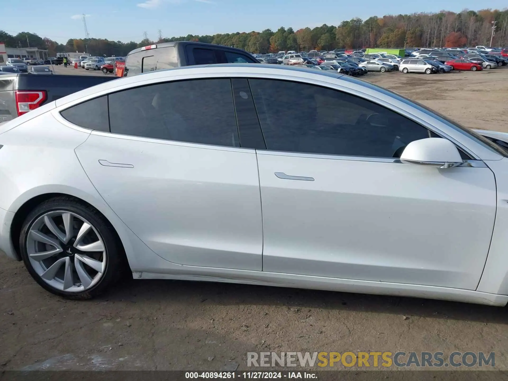 12 fotografías del automóvil dañado 5YJ3E1EA0LF798012 TESLA MODEL 3 2020
