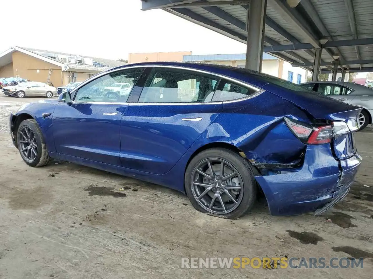 2 fotografías del automóvil dañado 5YJ3E1EA1LF631139 TESLA MODEL 3 2020