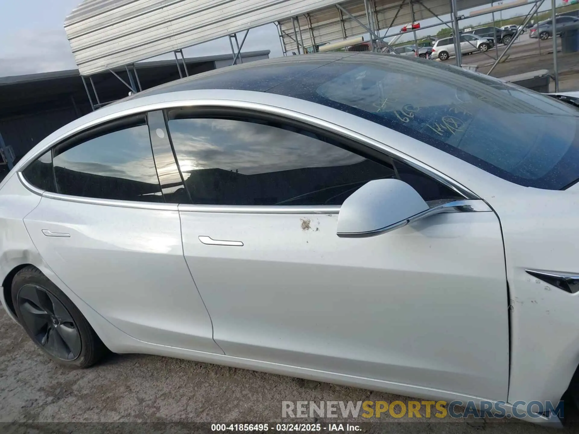12 fotografías del automóvil dañado 5YJ3E1EA1LF660611 TESLA MODEL 3 2020