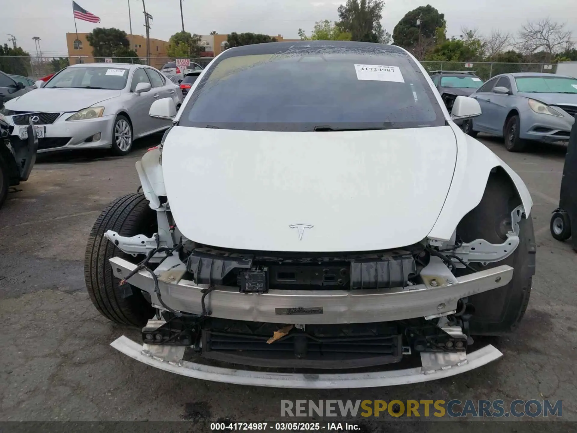 13 fotografías del automóvil dañado 5YJ3E1EA1LF706714 TESLA MODEL 3 2020
