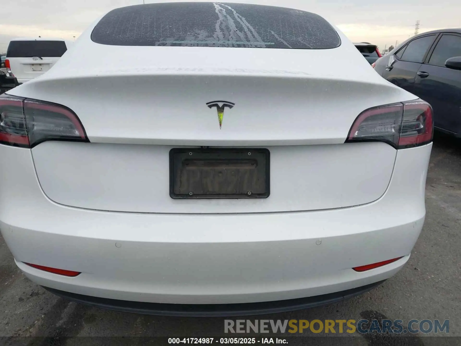 17 fotografías del automóvil dañado 5YJ3E1EA1LF706714 TESLA MODEL 3 2020