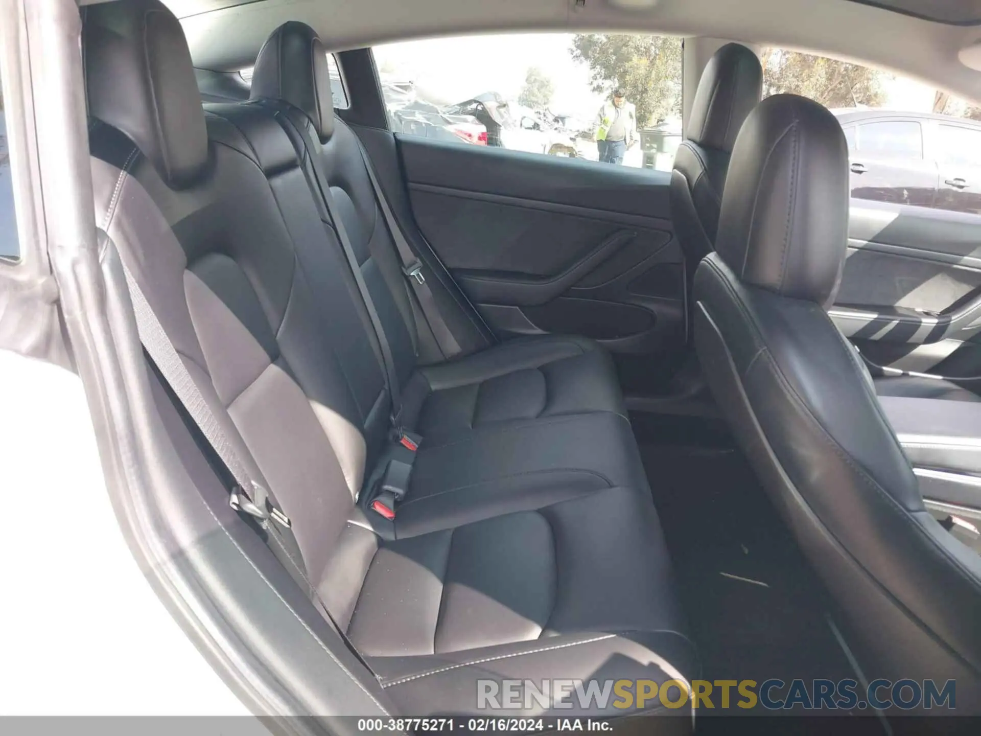 8 fotografías del automóvil dañado 5YJ3E1EA1LF739891 TESLA MODEL 3 2020
