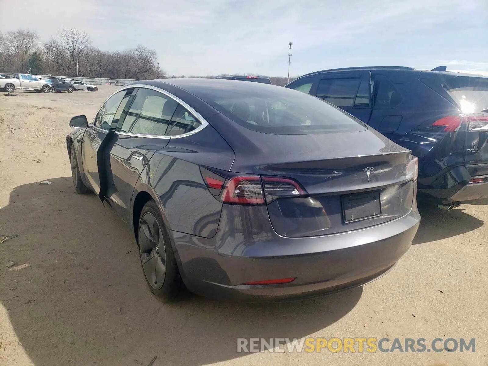 3 fotografías del automóvil dañado 5YJ3E1EA1LF796737 TESLA MODEL 3 2020