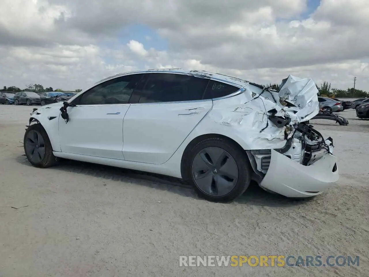 2 fotografías del automóvil dañado 5YJ3E1EA2LF632171 TESLA MODEL 3 2020