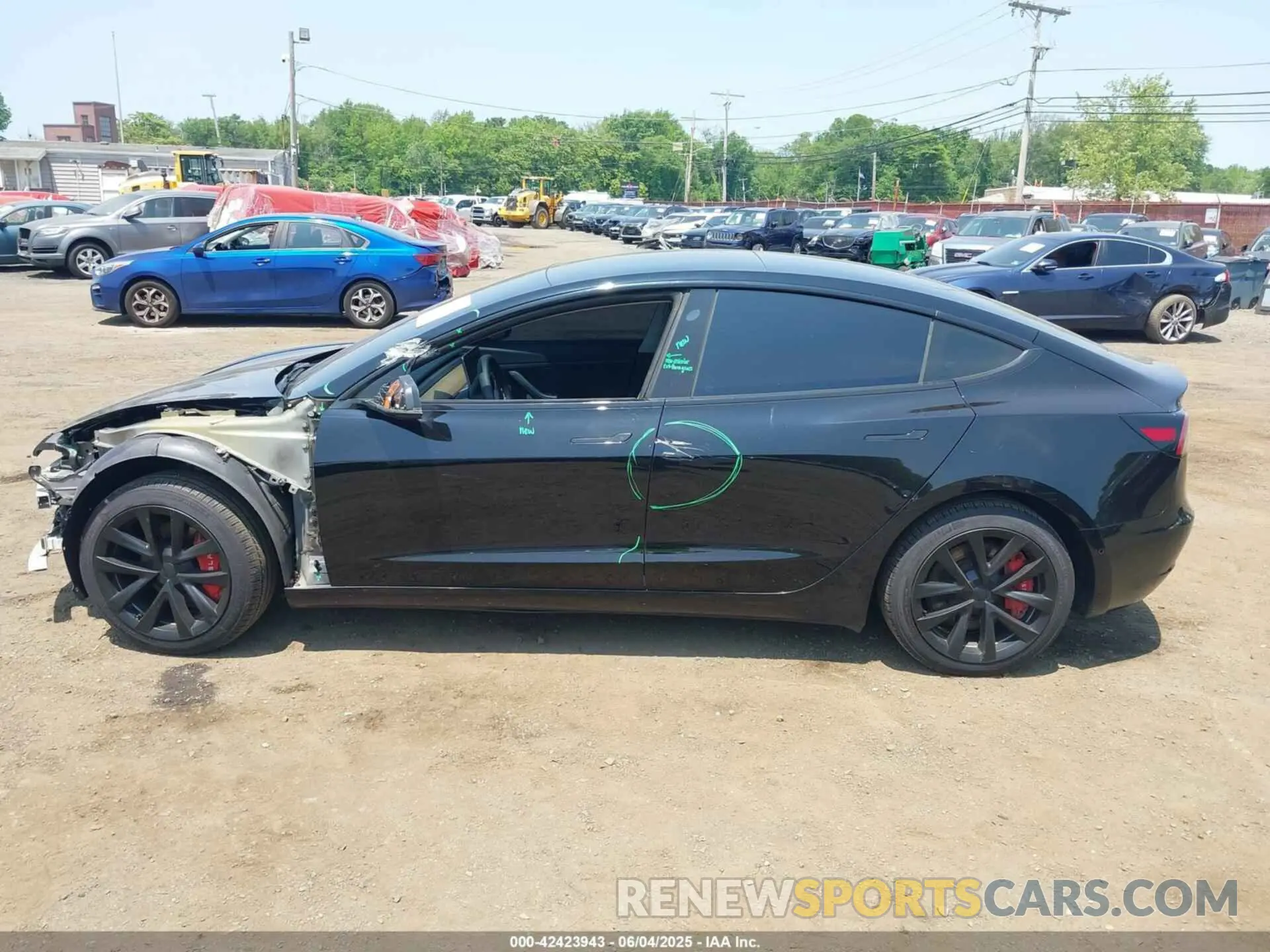 14 fotografías del automóvil dañado 5YJ3E1EA2LF704499 TESLA MODEL 3 2020
