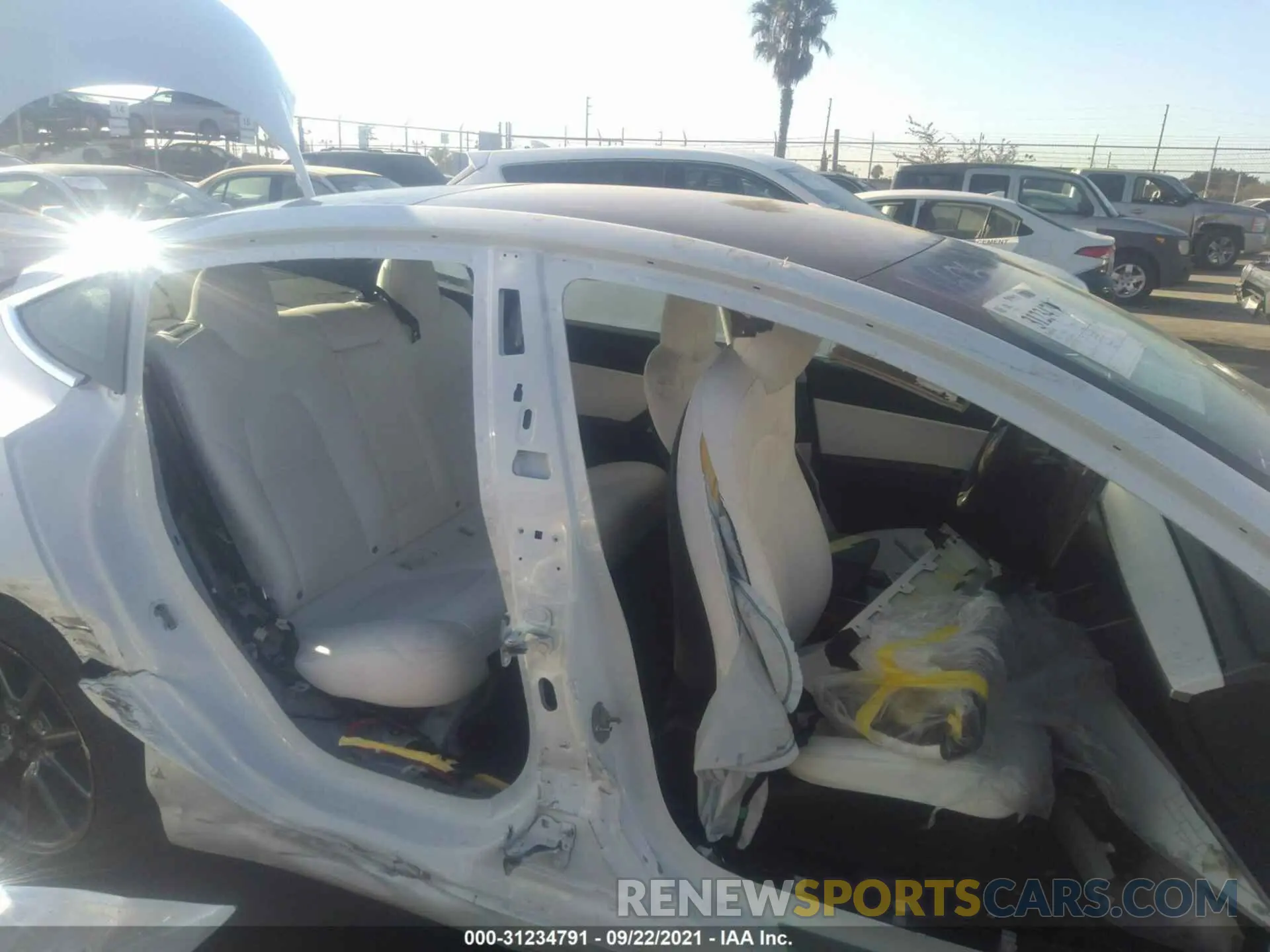6 fotografías del automóvil dañado 5YJ3E1EA2LF710044 TESLA MODEL 3 2020