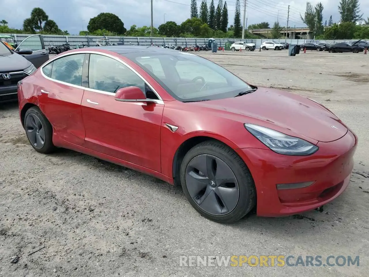 4 fotografías del automóvil dañado 5YJ3E1EA2LF784970 TESLA MODEL 3 2020
