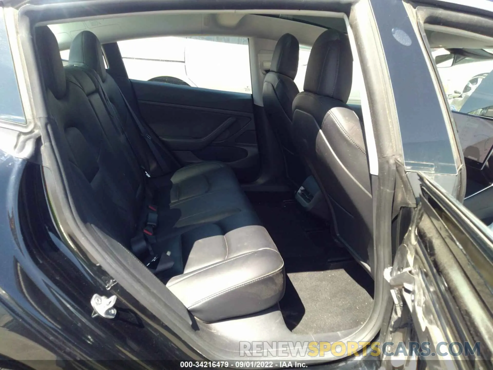 8 fotografías del automóvil dañado 5YJ3E1EA2LF803310 TESLA MODEL 3 2020