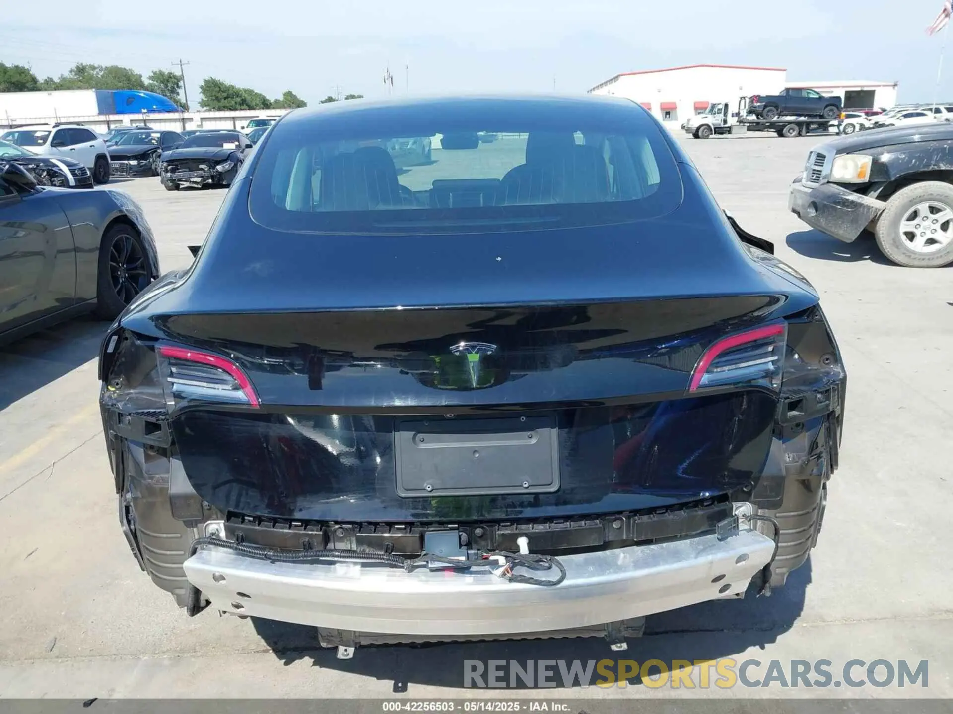 16 fotografías del automóvil dañado 5YJ3E1EA3LF611152 TESLA MODEL 3 2020