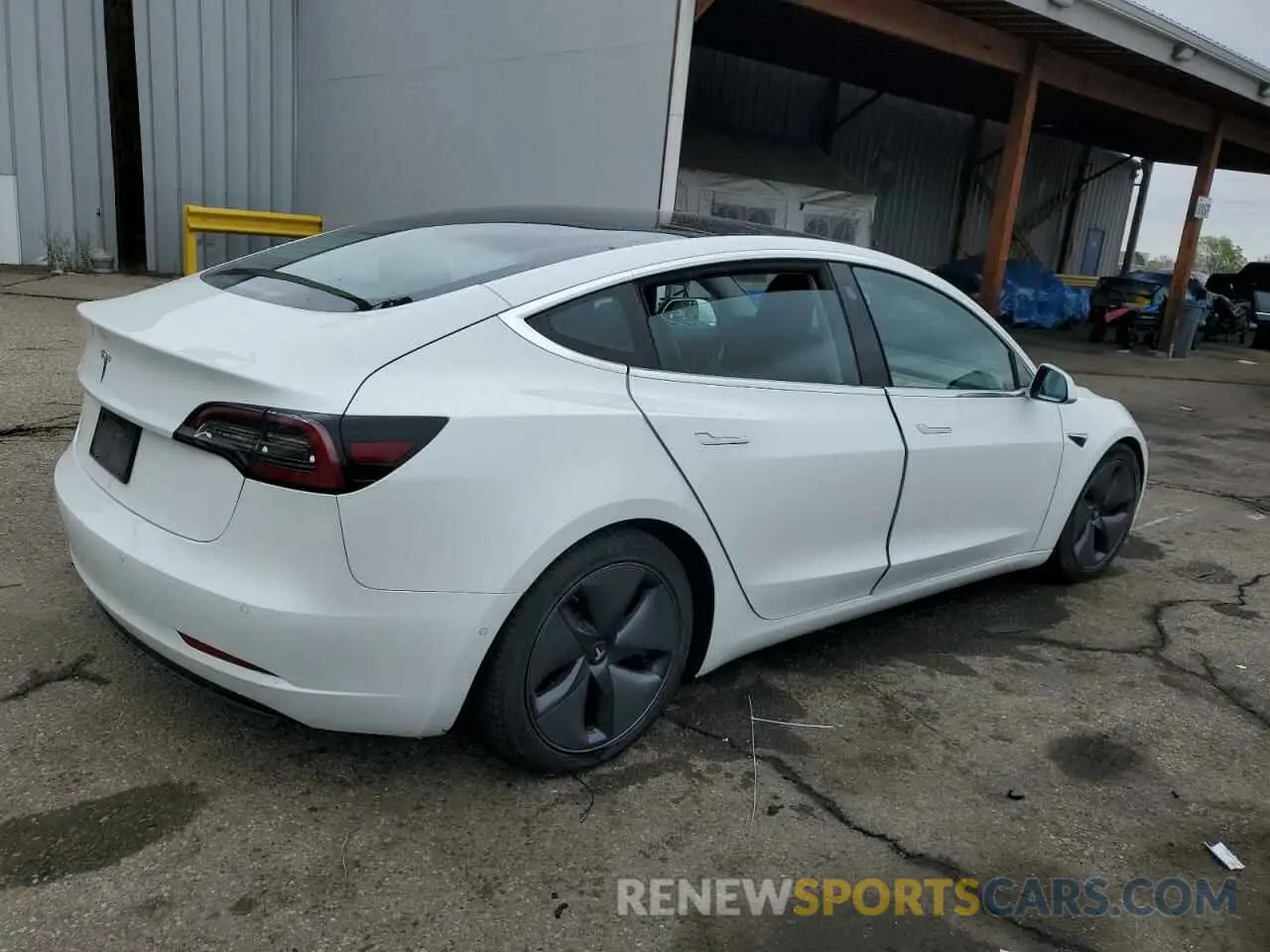 3 fotografías del automóvil dañado 5YJ3E1EA3LF613533 TESLA MODEL 3 2020