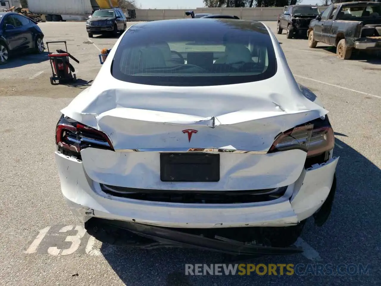 6 fotografías del automóvil dañado 5YJ3E1EA3LF615430 TESLA MODEL 3 2020