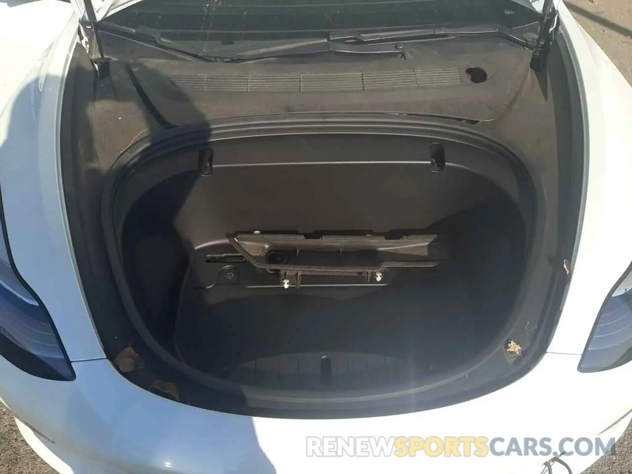 11 fotografías del automóvil dañado 5YJ3E1EA3LF632910 TESLA MODEL 3 2020