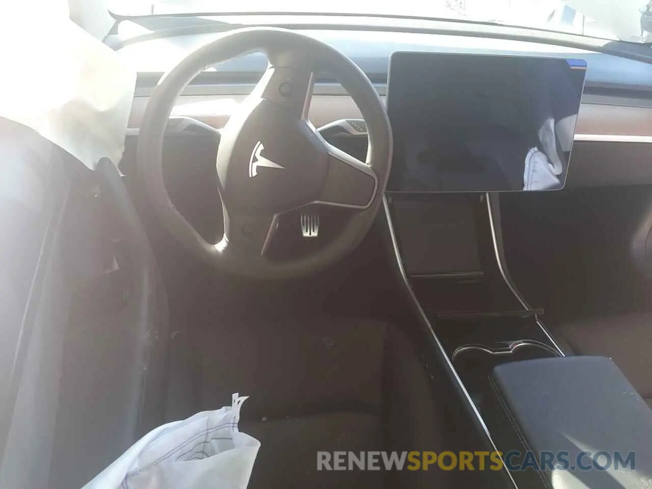8 fotografías del automóvil dañado 5YJ3E1EA3LF632910 TESLA MODEL 3 2020
