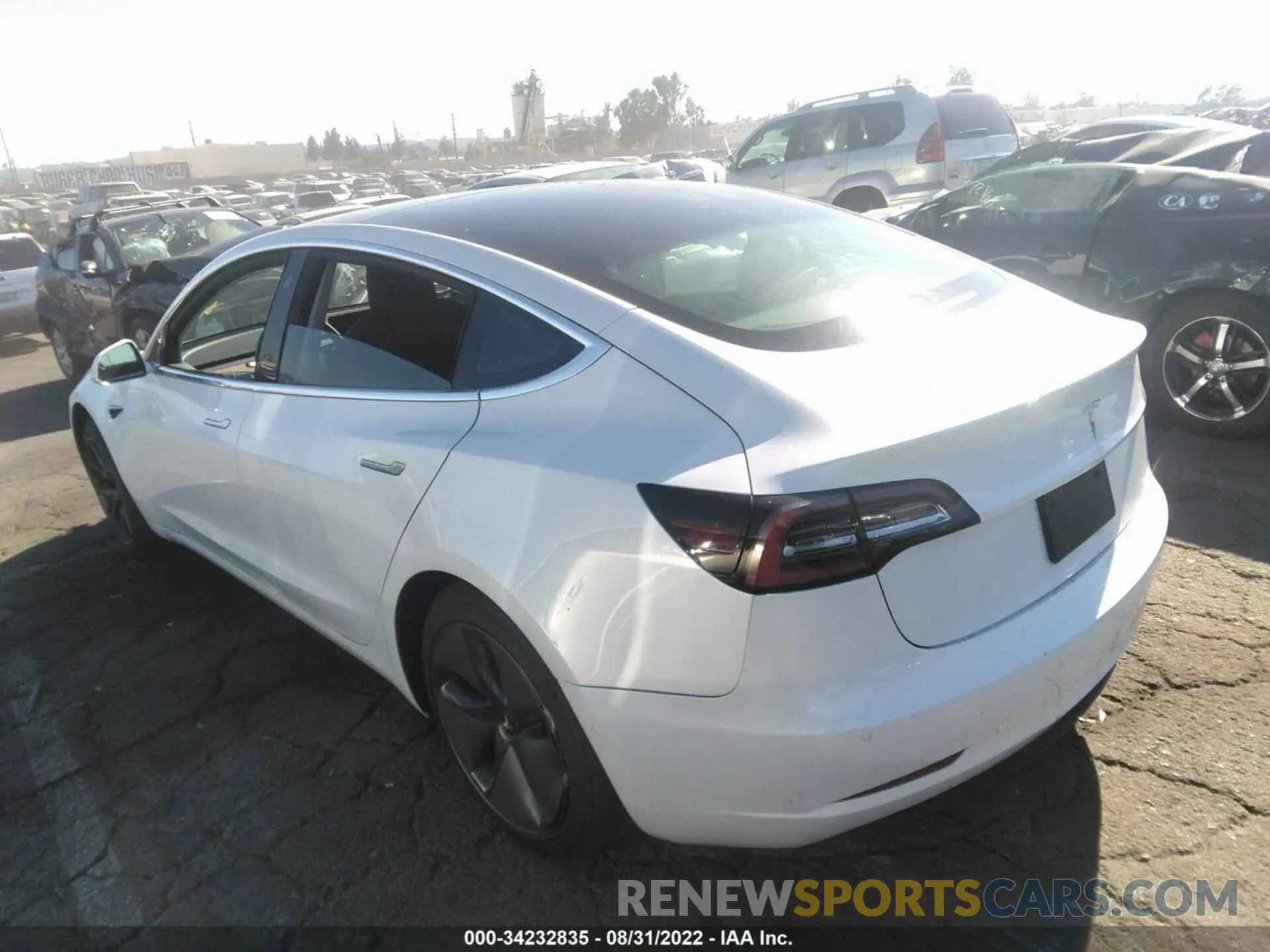3 fotografías del automóvil dañado 5YJ3E1EA3LF634074 TESLA MODEL 3 2020