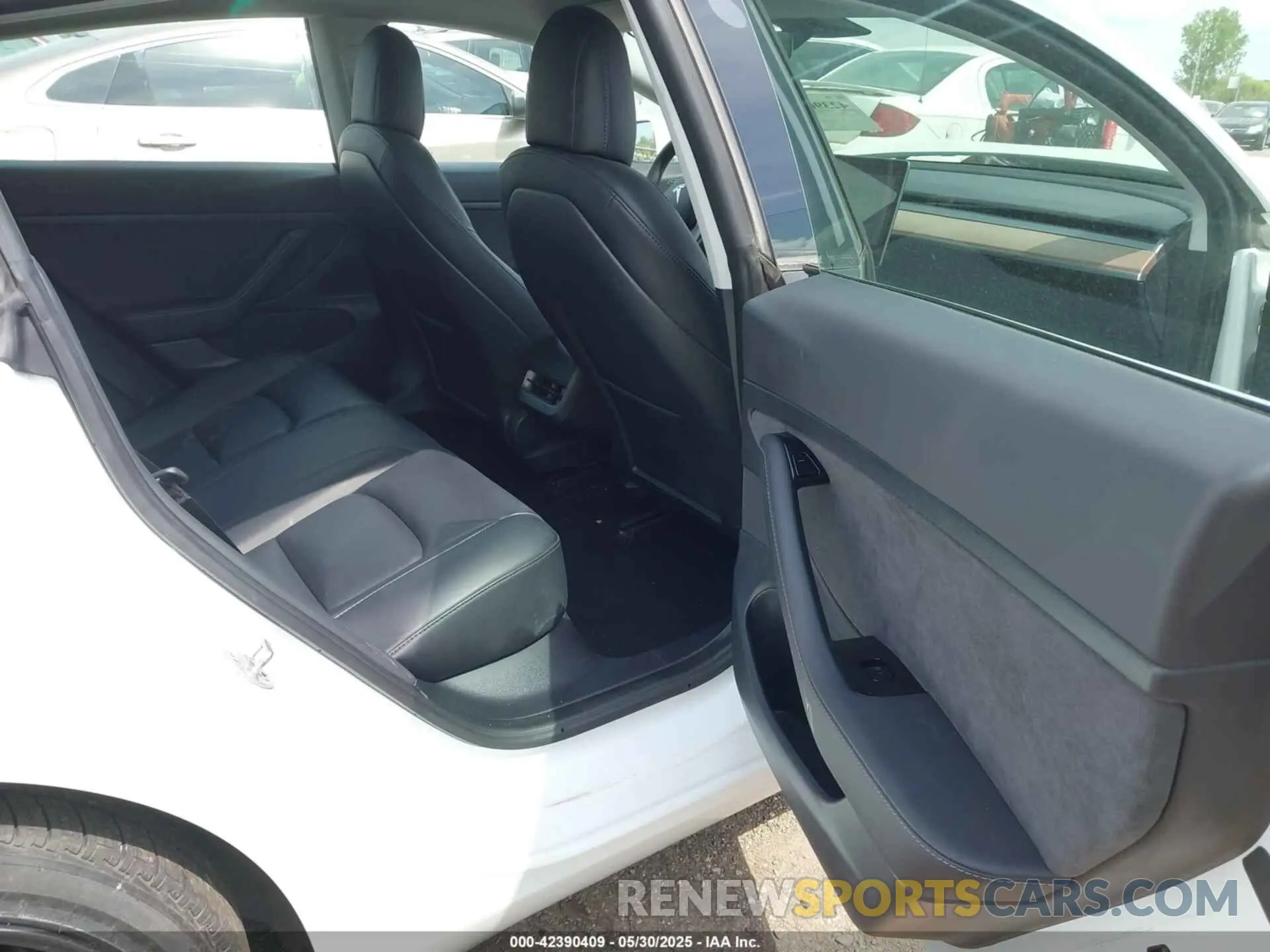 8 fotografías del automóvil dañado 5YJ3E1EA3LF794276 TESLA MODEL 3 2020