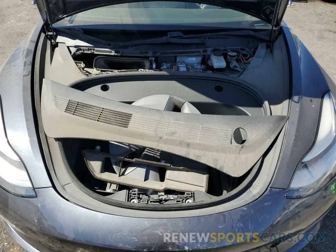 11 fotografías del automóvil dañado 5YJ3E1EA3LF798988 TESLA MODEL 3 2020