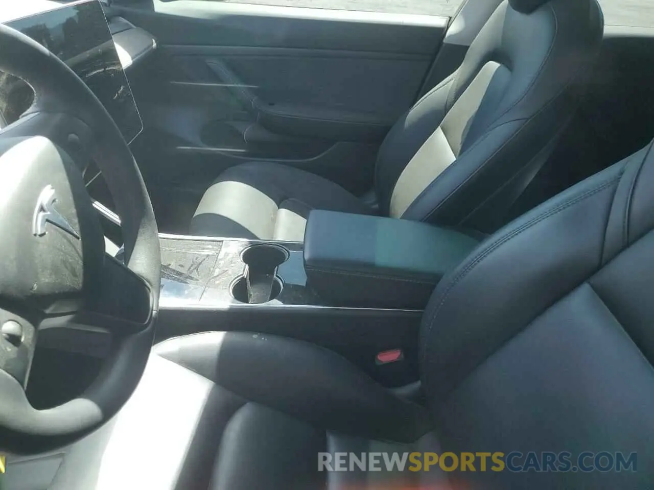 7 fotografías del automóvil dañado 5YJ3E1EA3LF798988 TESLA MODEL 3 2020
