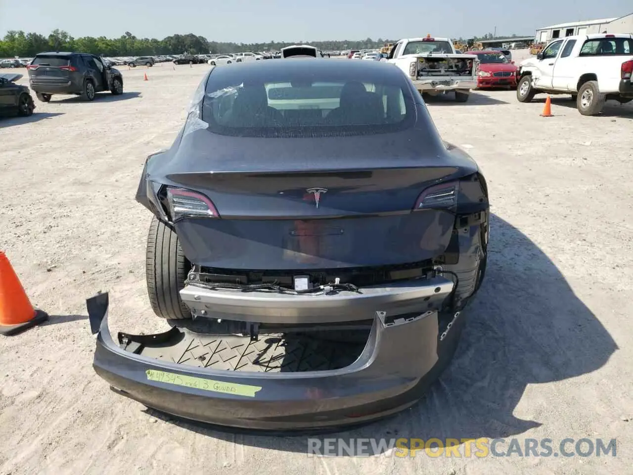 9 fotografías del automóvil dañado 5YJ3E1EA4LF644368 TESLA MODEL 3 2020