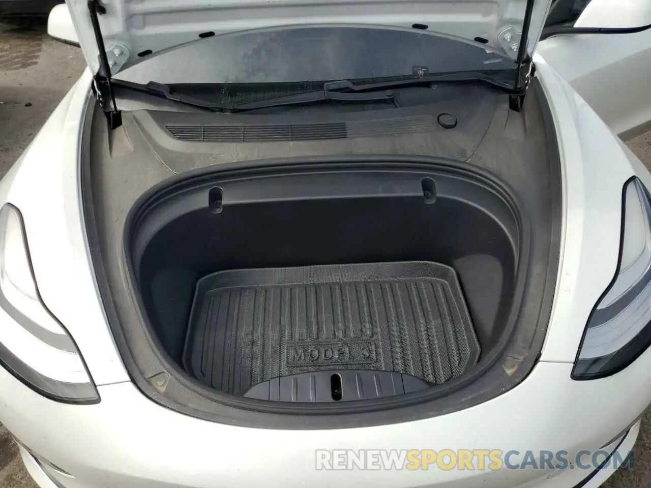11 fotografías del automóvil dañado 5YJ3E1EA4LF660277 TESLA MODEL 3 2020