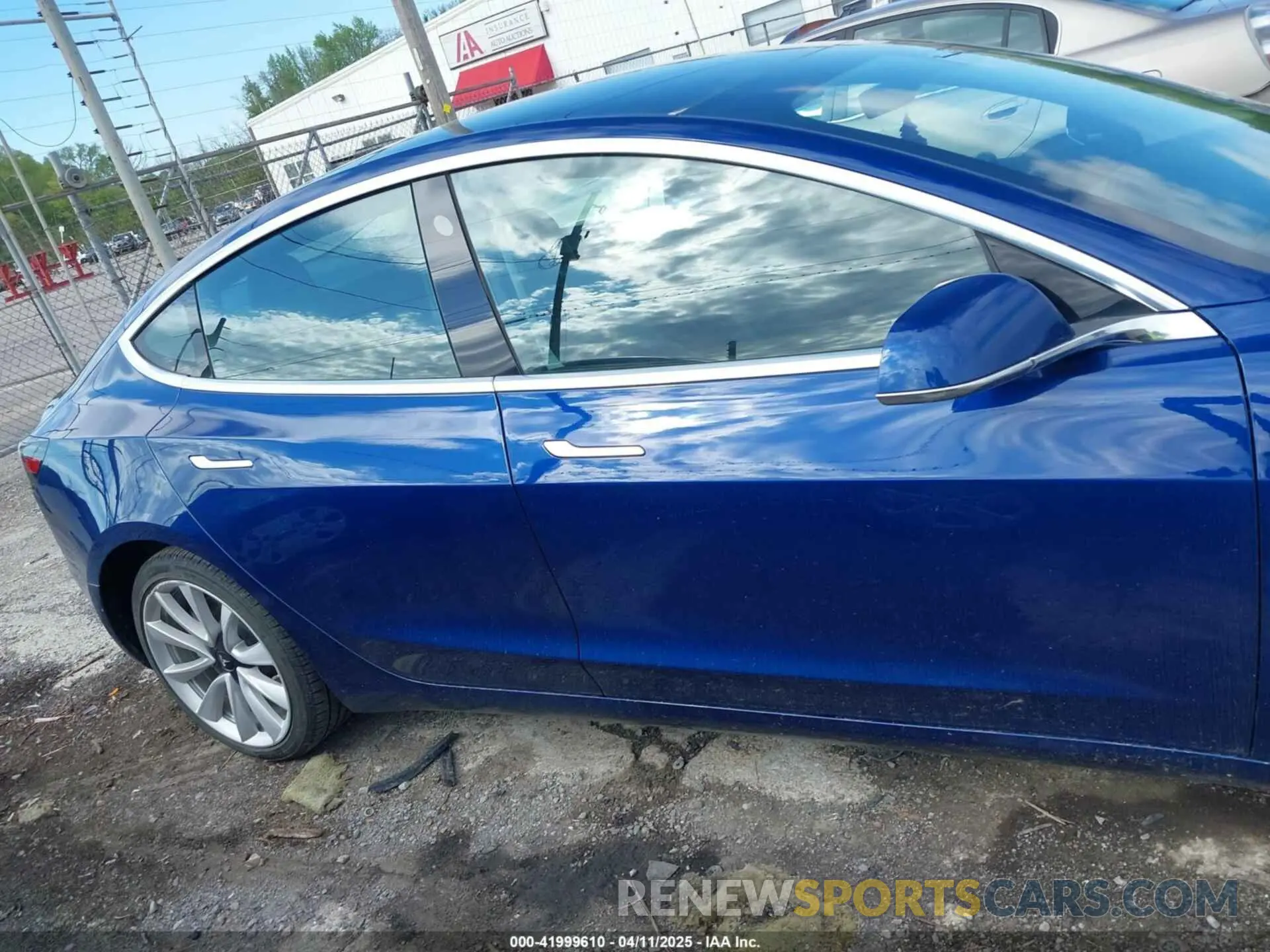 13 fotografías del automóvil dañado 5YJ3E1EA4LF661395 TESLA MODEL 3 2020