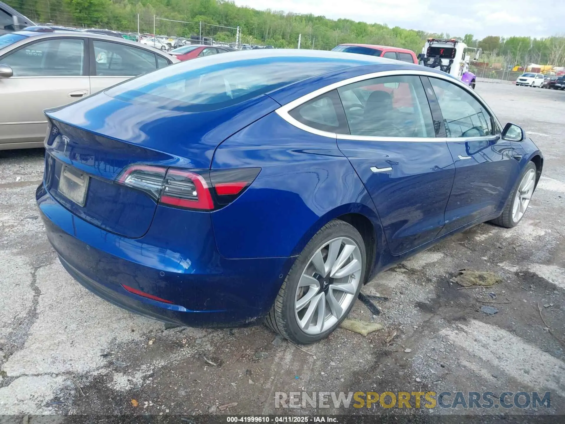 4 fotografías del automóvil dañado 5YJ3E1EA4LF661395 TESLA MODEL 3 2020