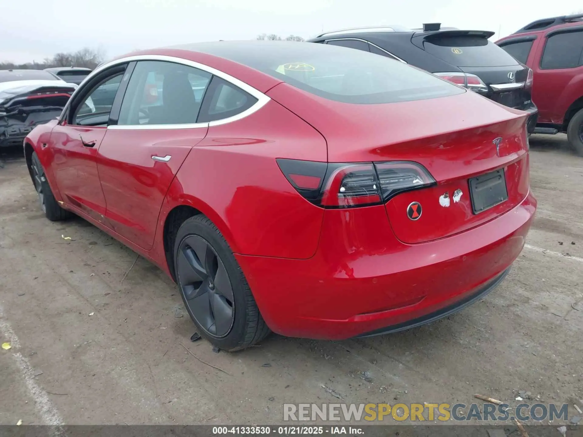 3 fotografías del automóvil dañado 5YJ3E1EA4LF703614 TESLA MODEL 3 2020