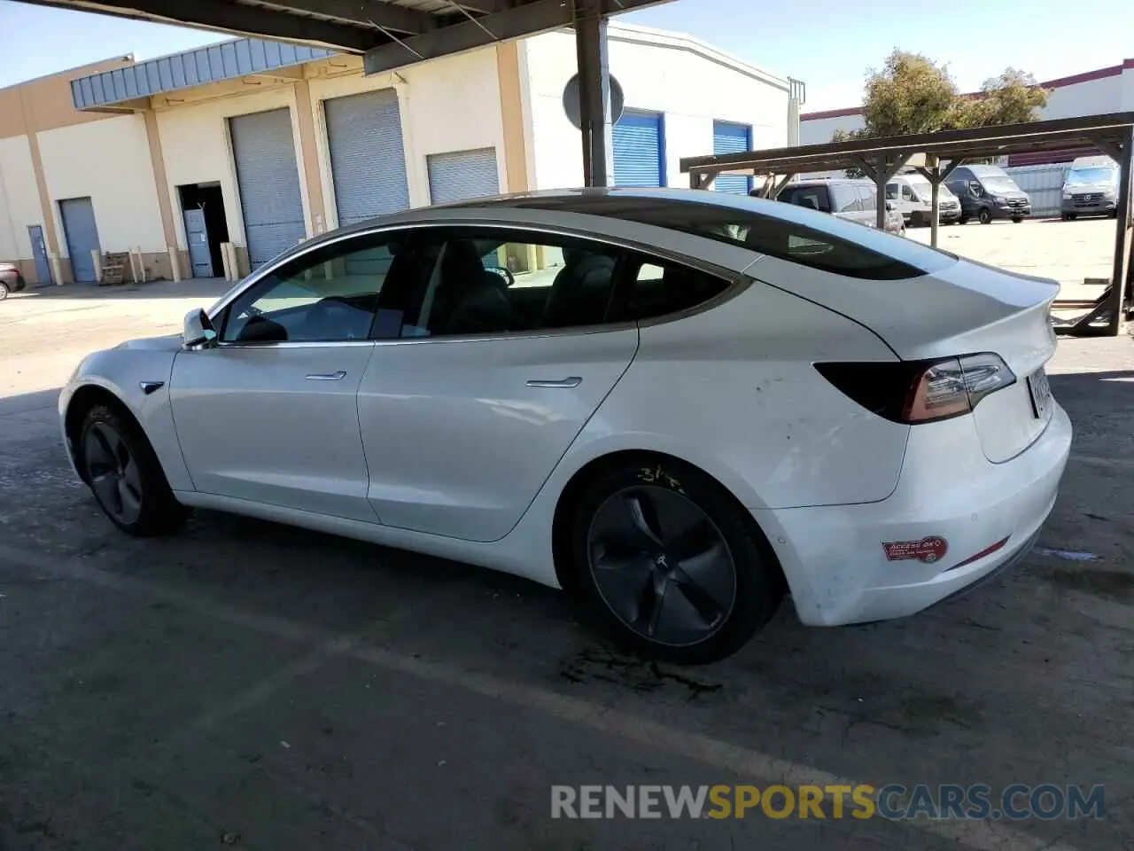 2 fotografías del automóvil dañado 5YJ3E1EA4LF740159 TESLA MODEL 3 2020