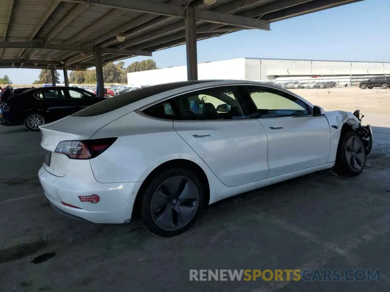 3 fotografías del automóvil dañado 5YJ3E1EA4LF740159 TESLA MODEL 3 2020
