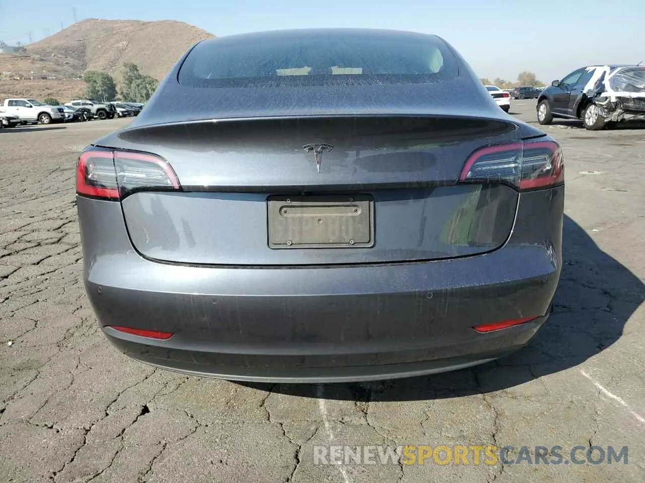 6 fotografías del automóvil dañado 5YJ3E1EA4LF743434 TESLA MODEL 3 2020