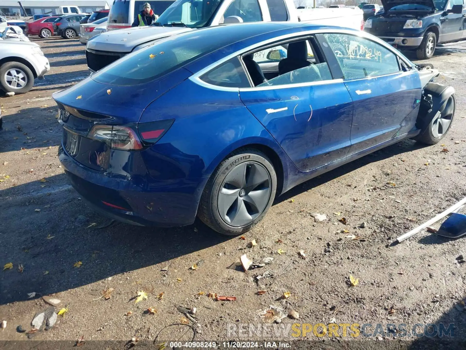 4 fotografías del automóvil dañado 5YJ3E1EA4LF796943 TESLA MODEL 3 2020