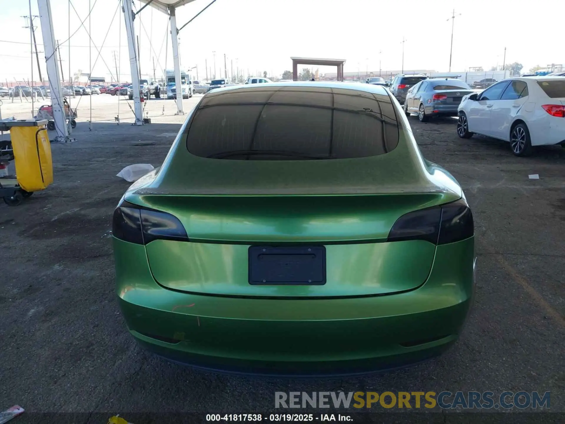 16 fotografías del automóvil dañado 5YJ3E1EA4LF799650 TESLA MODEL 3 2020
