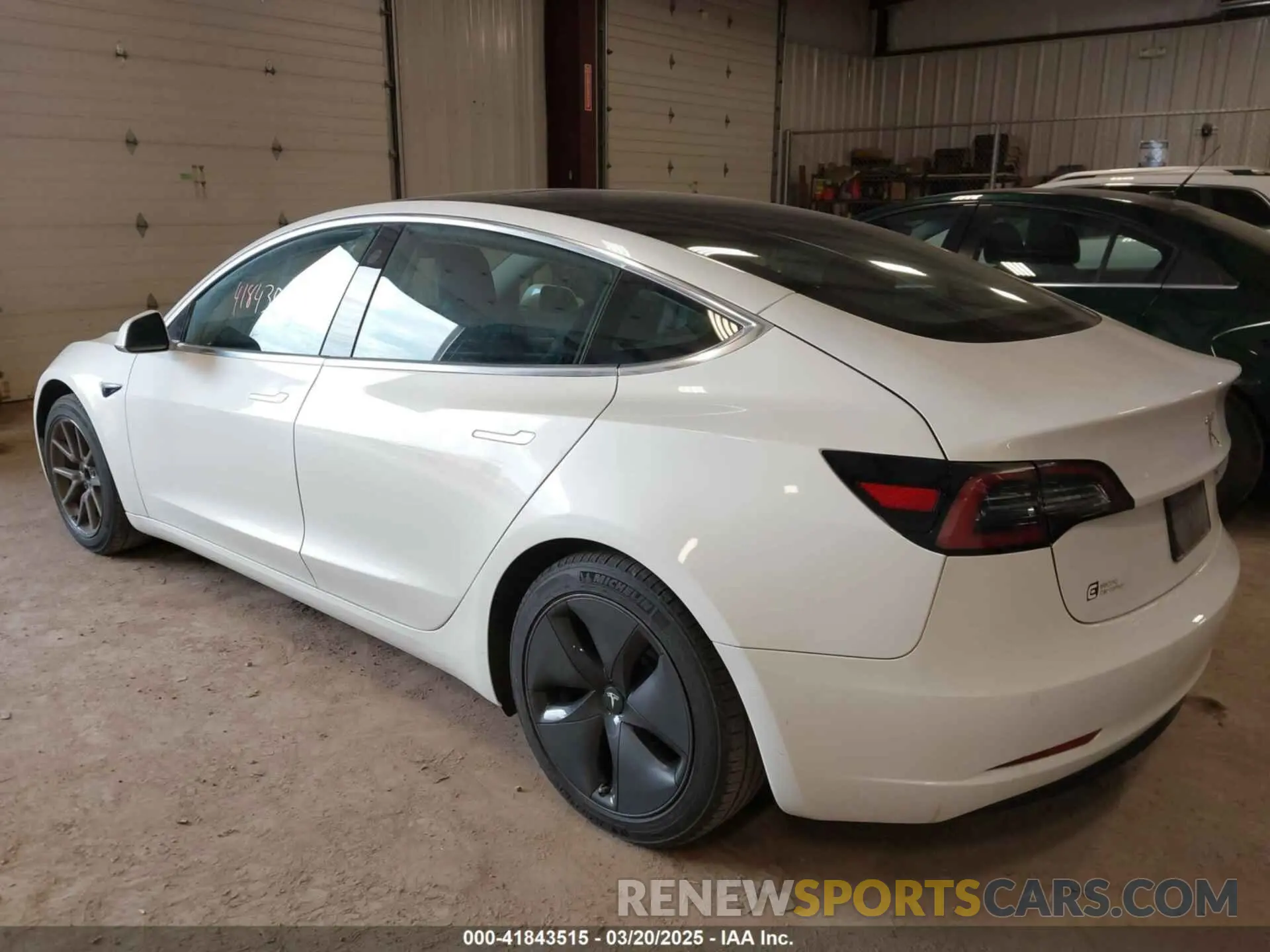 3 fotografías del automóvil dañado 5YJ3E1EA4LF802207 TESLA MODEL 3 2020