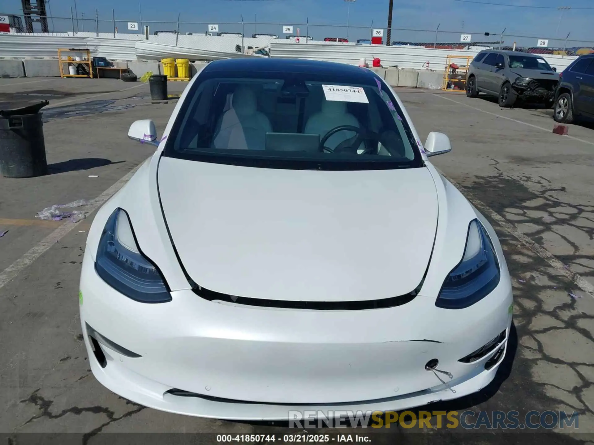 11 fotografías del automóvil dañado 5YJ3E1EA4LF805205 TESLA MODEL 3 2020