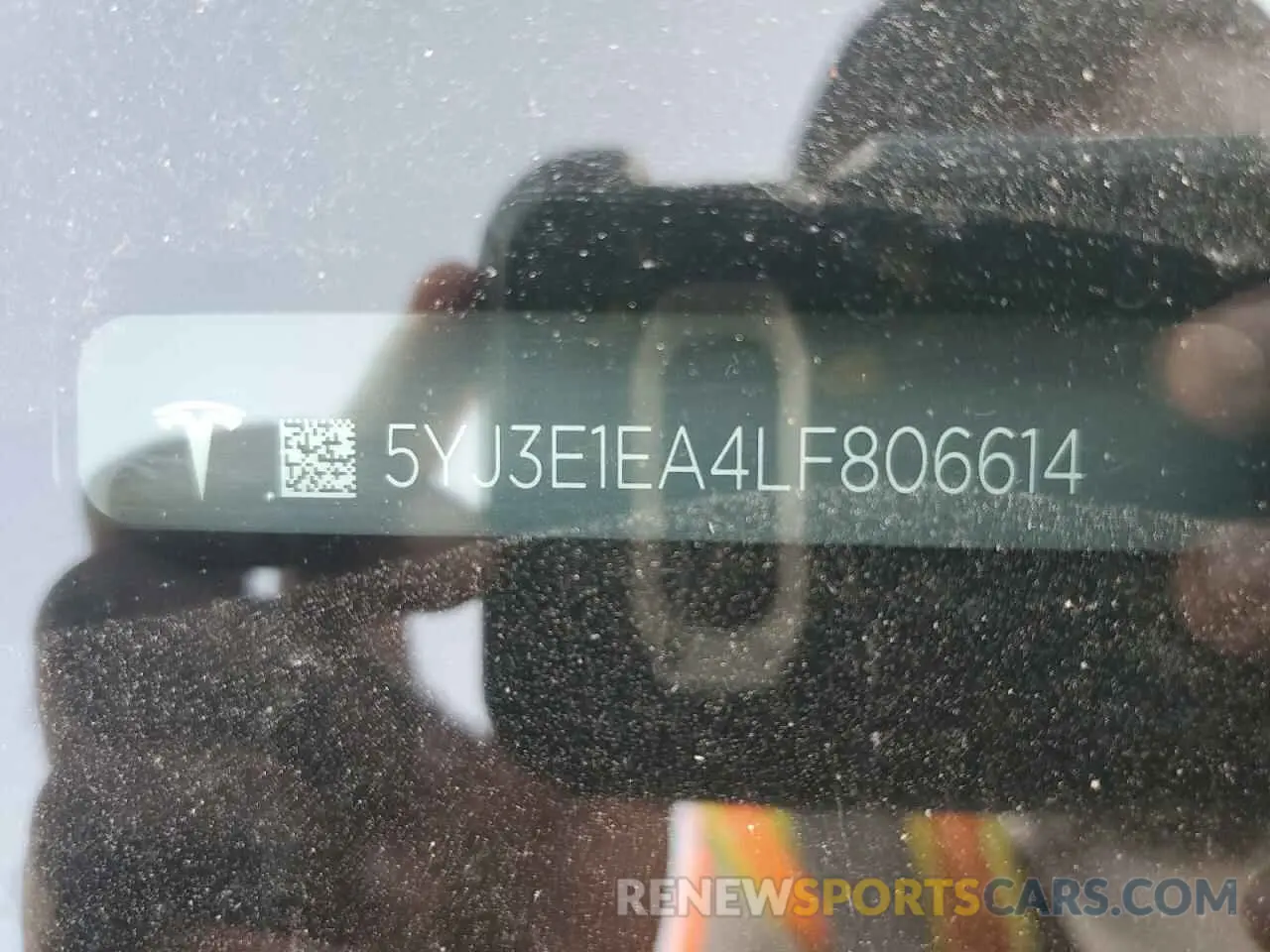 12 fotografías del automóvil dañado 5YJ3E1EA4LF806614 TESLA MODEL 3 2020