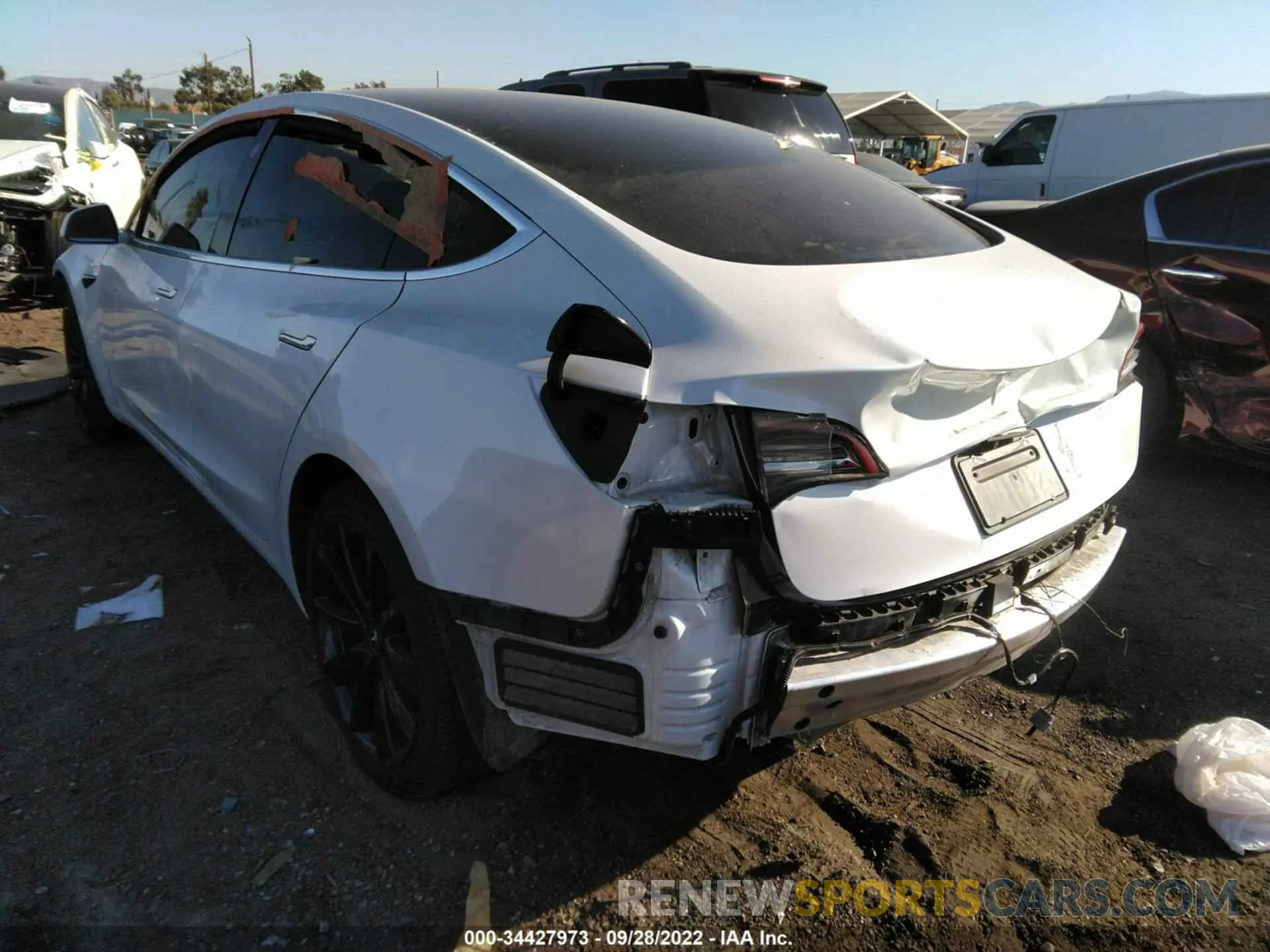 3 fotografías del automóvil dañado 5YJ3E1EA5LF614781 TESLA MODEL 3 2020