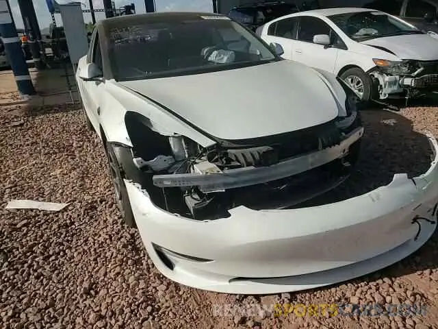10 fotografías del automóvil dañado 5YJ3E1EA5LF633069 TESLA MODEL 3 2020