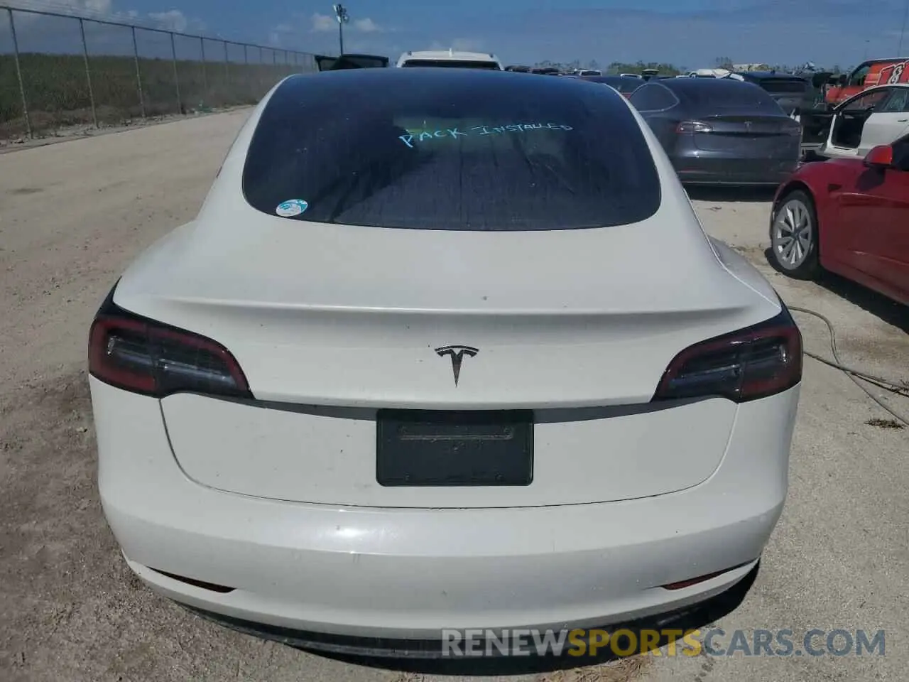 6 fotografías del automóvil dañado 5YJ3E1EA5LF706845 TESLA MODEL 3 2020