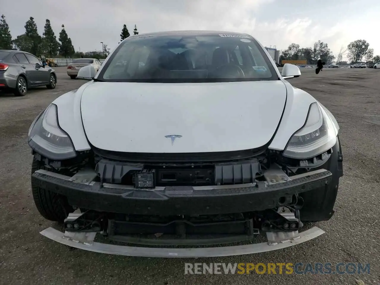5 fotografías del automóvil dañado 5YJ3E1EA5LF706912 TESLA MODEL 3 2020