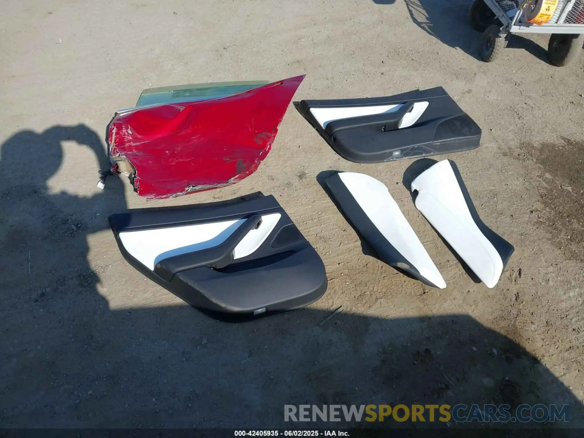 12 fotografías del automóvil dañado 5YJ3E1EA5LF710197 TESLA MODEL 3 2020
