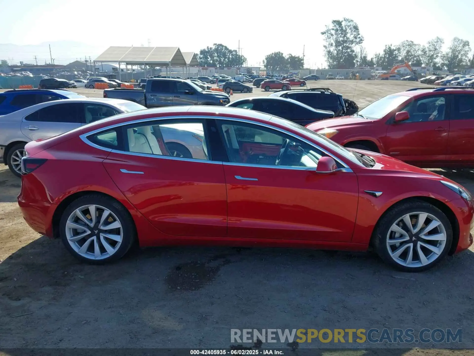 14 fotografías del automóvil dañado 5YJ3E1EA5LF710197 TESLA MODEL 3 2020