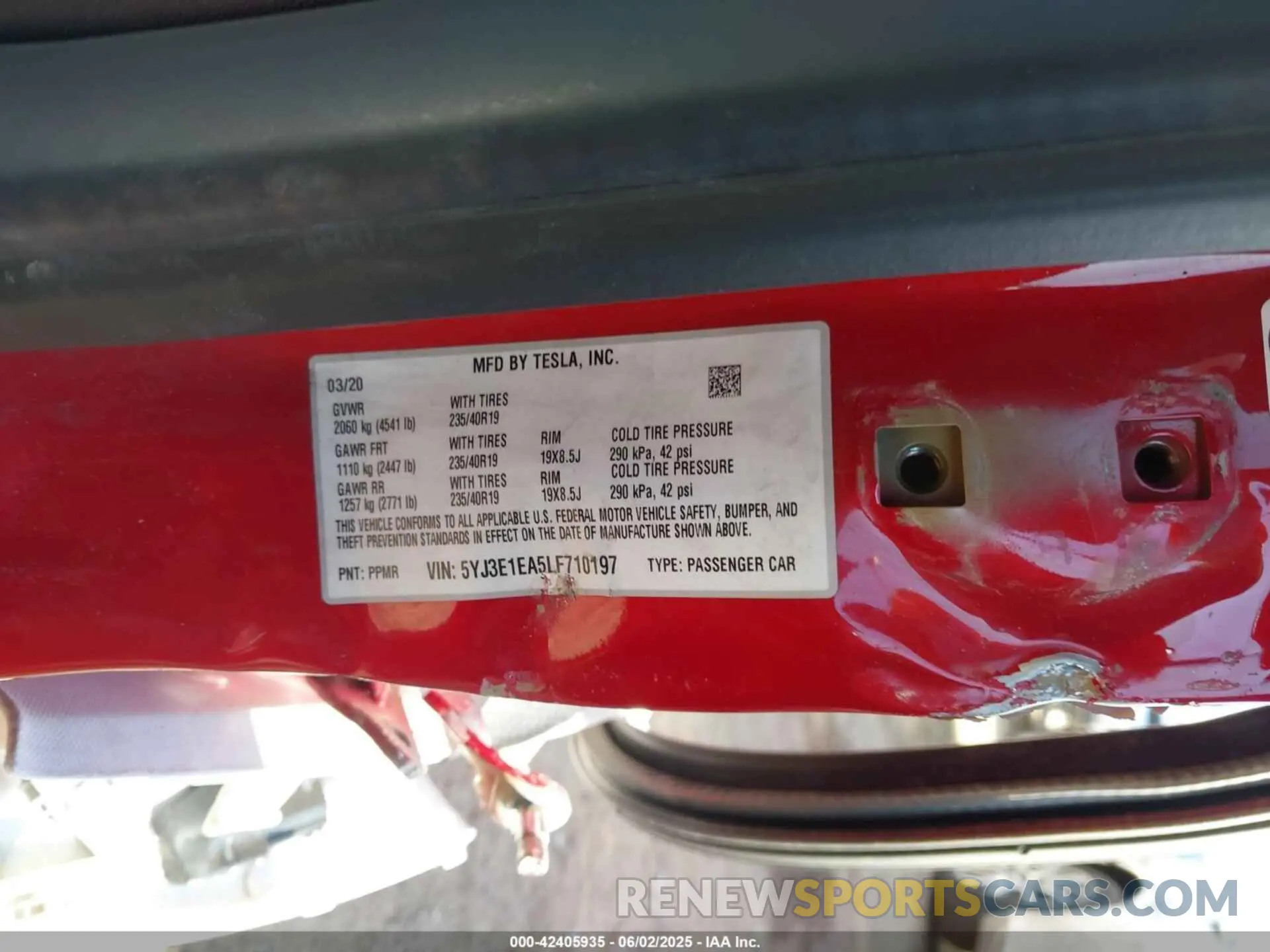 9 fotografías del automóvil dañado 5YJ3E1EA5LF710197 TESLA MODEL 3 2020