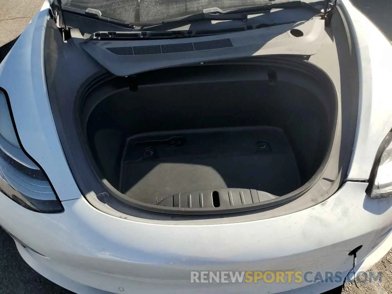 11 fotografías del automóvil dañado 5YJ3E1EA5LF745256 TESLA MODEL 3 2020