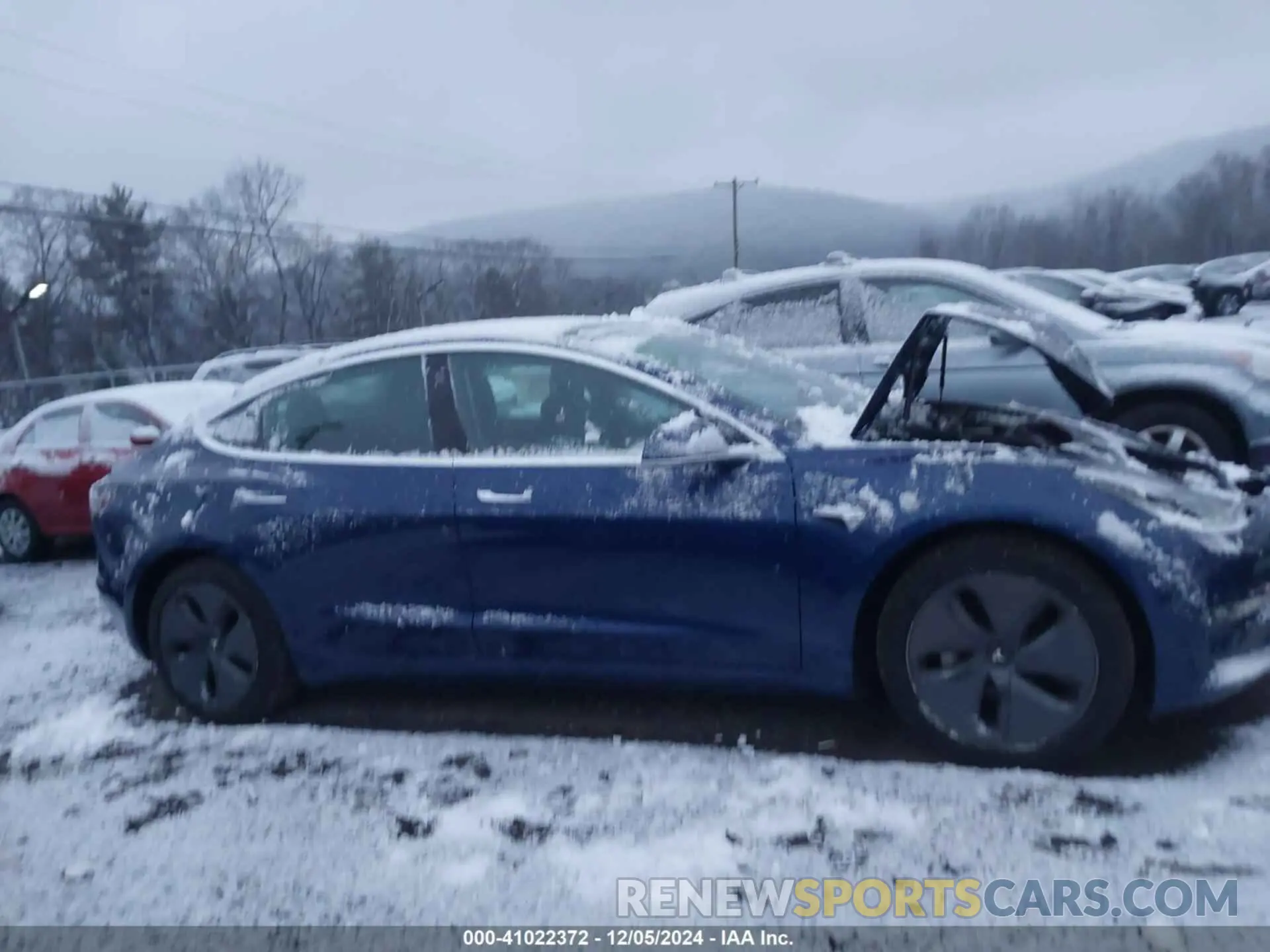 13 fotografías del automóvil dañado 5YJ3E1EA5LF745726 TESLA MODEL 3 2020
